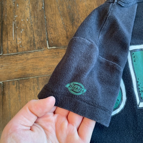 Dickies t shirt grafic “dickies girl” green and black y2k baby tee size small - Picture 3 of 4